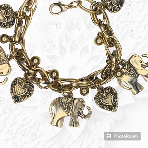 🐘🆕 Amazing Gold Plated Elephant Charms Bracelet - Picture 2 of 3